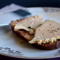 Foie gras au muscat et pain d'épices