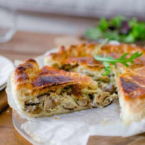 Tourte Forestière Aux Champignons Et Abondance - Voyage Gourmand