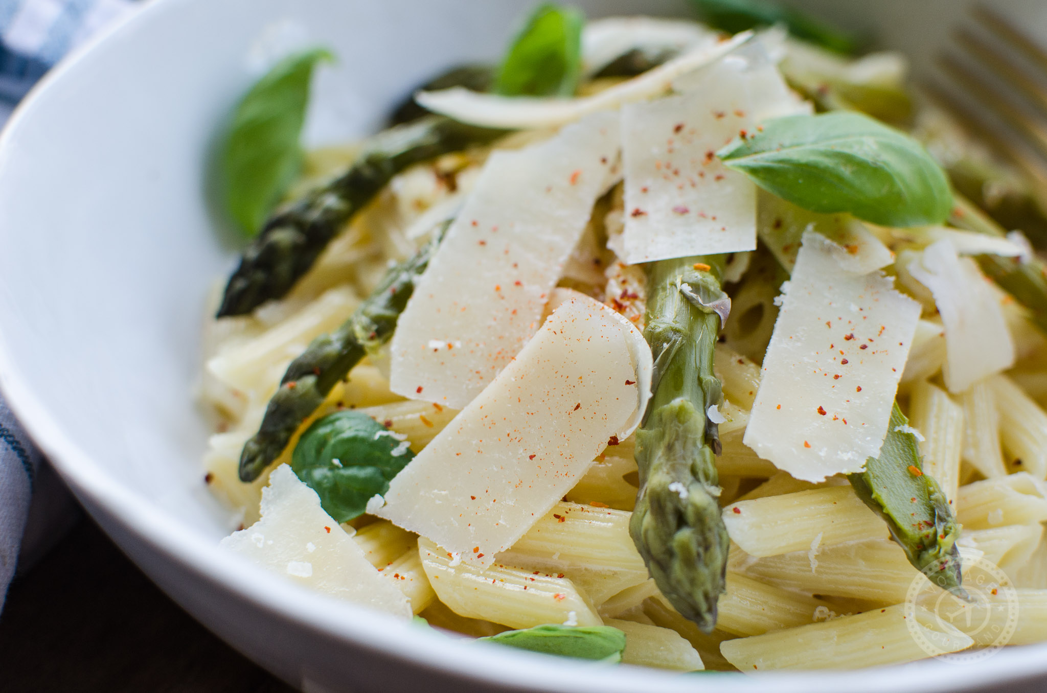 Pâtes aux asperges vertes et crème au parmesan