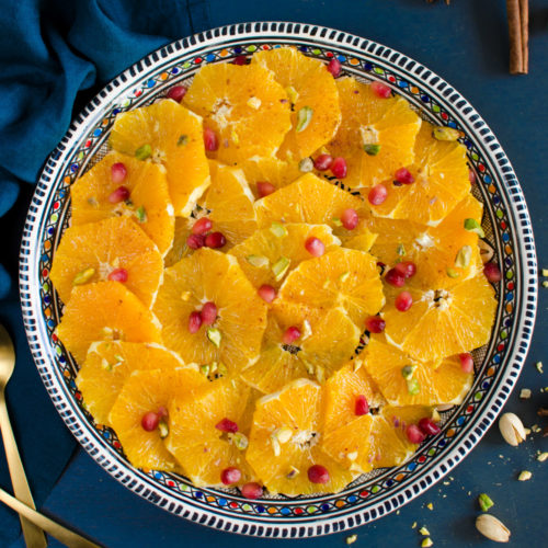 Salade d’oranges à la marocaine, fleur d’orangermielcannelle Voyage