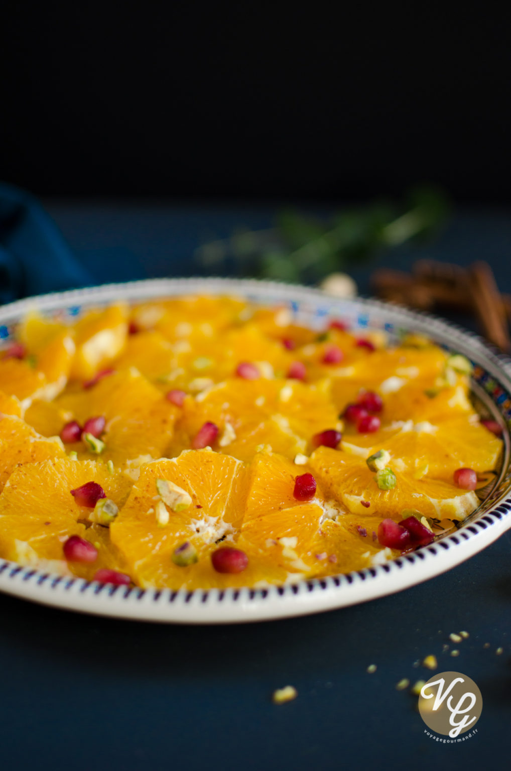 Salade d’oranges à la marocaine, fleur d’oranger-miel-cannelle - Voyage ...